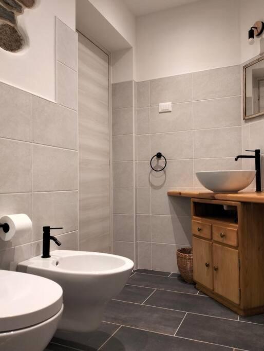 Camera Con Bagno Privato Tesero Luaran gambar